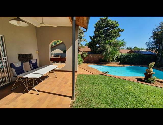 4 BEDROOM HOUSE FOR SALE IN MAGALIESKRUIN